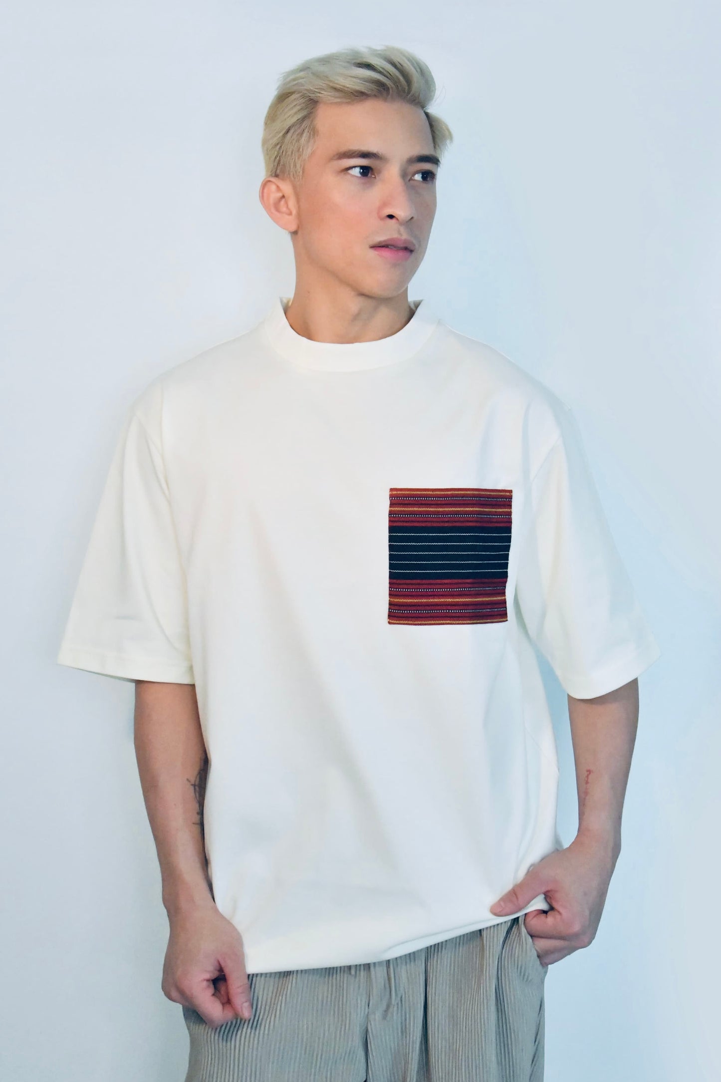 Everyday Edit Beige | Red and Black Pocket